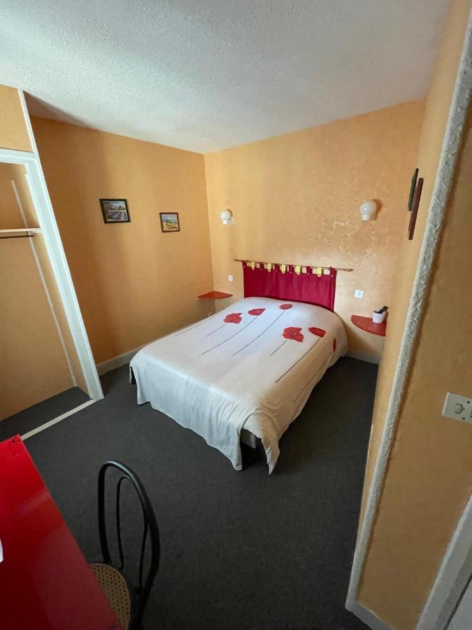 Hotel Du Lez Боллен Экстерьер фото