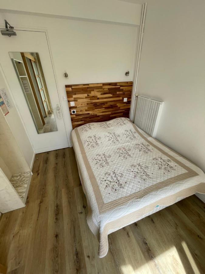 Hotel Du Lez Боллен Экстерьер фото